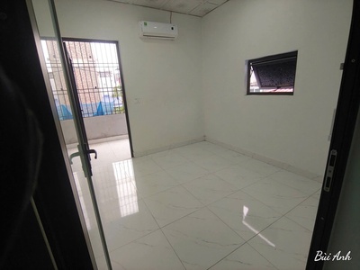 N5156. Cho Thuê căn nhà Mặt Ngõ Hồ Sen 5