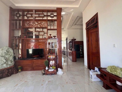 Bán villa sân vườn 1038 m2 - thị trấn liên nghĩa đức trọng lâm đồng  giá 11 tỷ 1