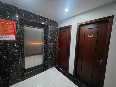 Chính chủ bán gấp nhà đh tự nhiên- nguyễn trãi 95 m2 sổ đỏ giá chỉ 30 triệu/m2 1