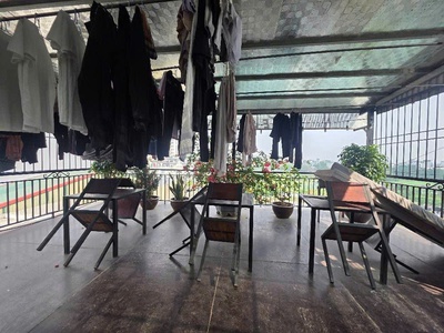 Chính chủ bán gấp nhà đh tự nhiên- nguyễn trãi 95 m2 sổ đỏ giá chỉ 30 triệu/m2 2