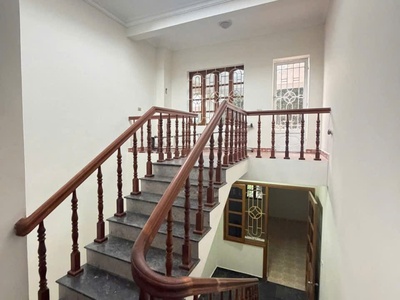 Cho thuê nhà mặt đường Văn Cao,Hải Phòng . Kinh doanh , văn phòng quá hợp lý 0