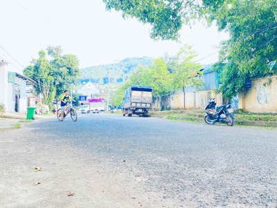 Bán nhà chính chủ, mặt tiền lê thị pha, đức trọng, lâm đồng 2