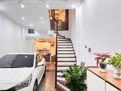 TẤT TAY TRẬN U23 VN - TQ: Bán tháo nhà ngõ 137 Việt Hưng 47m2 x 5T, GIẢM GIÁ  SỐC  ĐỂ CỨU CHỦ 1