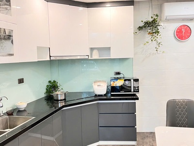 TẤT TAY TRẬN U23 VN - TQ: Bán tháo nhà ngõ 137 Việt Hưng 47m2 x 5T, GIẢM GIÁ  SỐC  ĐỂ CỨU CHỦ 8