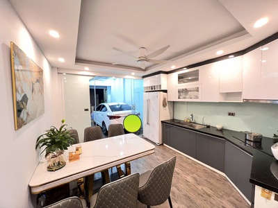 TẤT TAY TRẬN U23 VN - TQ: Bán tháo nhà ngõ 137 Việt Hưng 47m2 x 5T, GIẢM GIÁ  SỐC  ĐỂ CỨU CHỦ 9