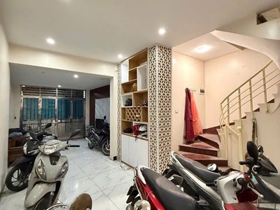 Giếng mứt bạch mai bán nhà 6 tầng dân xây 80M ra phố hai bà trưng 2