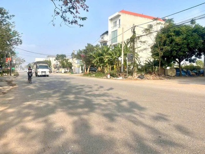 Bán đất mặt đường 302 Làng mạ, Tam Quan, Tam Đảo, Vĩnh Phúc. DT 100m2 giá chỉ 3.4 tỷ 3