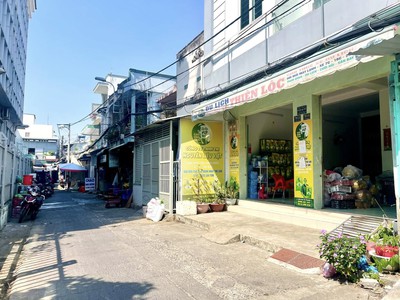 Bán nhà 2 tầng 4PN Chợ Linh Xuân - 93m2 đường xe hơi thông chỉ 6.4 tỷ 1