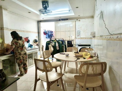 Bán nhà 2 tầng 4PN Chợ Linh Xuân - 93m2 đường xe hơi thông chỉ 6.4 tỷ 2