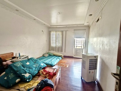 Bán nhà 2 tầng 4PN Chợ Linh Xuân - 93m2 đường xe hơi thông chỉ 6.4 tỷ 4