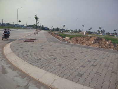 Sốc Sốc Sốc  đất nền thổ cư có sổ,ngân hàng hỗ trợ không cần trả tiền 18 tháng đầu, sang tên luôn. 5