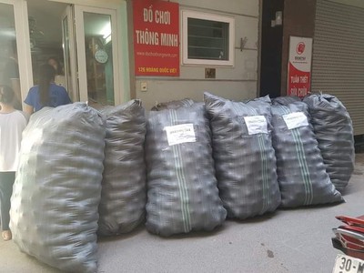 Bóng nhựa mềm nhiều màu cho bé vui chơi 13