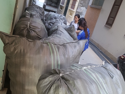 Bóng nhựa mềm nhiều màu cho bé vui chơi 4