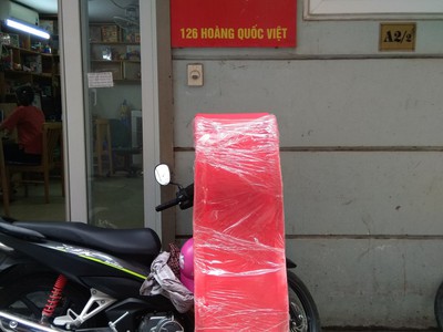 Tự chế thêm máng trượt cầu tuột nhỏ trong nhà bằng cách chỉ mua thêm máng trượt bé 1 triệu 3