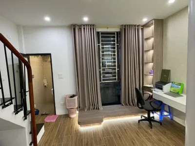 Linhhk bán nhà lô góc phố đào duy từ 3 thoánggiá tốt 0