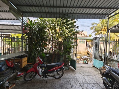 103. nhà 4 triêụ 2 phòng ngủ gần chợ an thới 1