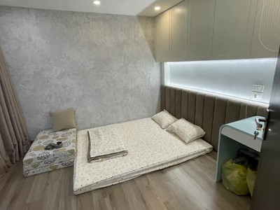 Linhhk bán nhà lô góc phố đào duy từ 3 thoánggiá tốt 1