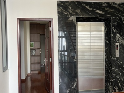 ‼ villa phú nhuận - thang máy, hồ cá xịn sò - ngang hơn 7m xe hơi vào nhà 3