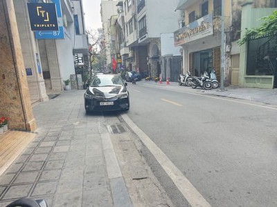 Linhhk bán nhà 2 mặt phố184m hoàn kiếm vỉa hè rộng 2 chiều 1