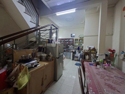 Mặt tiền ngay chợ hòa bình quận 5- 83m vuông vức 3 tầng 4 pn chỉ 28 tỷ tl 4