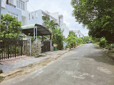  23.9 tỷ tl   hạ mạnh 1.3 tỷ  biệt thự lô góc kdc gia hòa   nhất khu 4