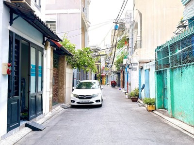 Bán nhà hẻm 6m nguyễn kiệm thông đào duy anh, 4,4x23m, 2 tầng, 1 đời chủ, chỉ 14,5 tỷ. 0