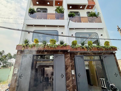 Kiến trúc hiện đại nhà mặt phó tại Thủ Dầu Một 0