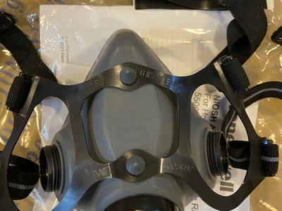 Mặt nạ nửa mặt North 5500   Giải pháp bảo vệ hô hấp an toàn, hiệu quả 0