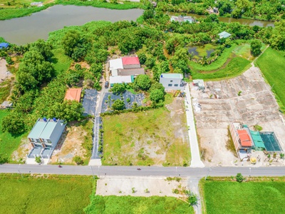 Đất mặt tiền đường Trương Định sát chợ Cần Đước 0