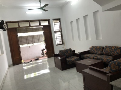 Cần cho thuê mặt bằng ngay mặt đường 52, 2 chiều mặt chính đường năm, hai mặt phụ đường ngõ ô tô 2