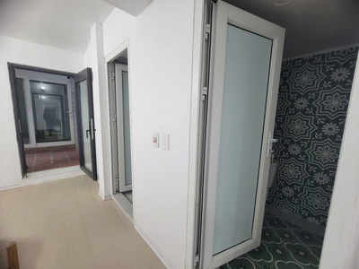 Nhà đẹp- giá tốt chính chủ cần bán nhanh căn nhà tầng 2 tập thể bách khoa hà nội 2