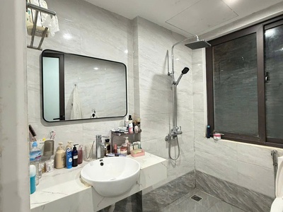 Đông tác nhà mới đẹp 6 tầng gần oto 40m2 6 tầng mặt tiền 4.9m giá 13.2 tỷ 3