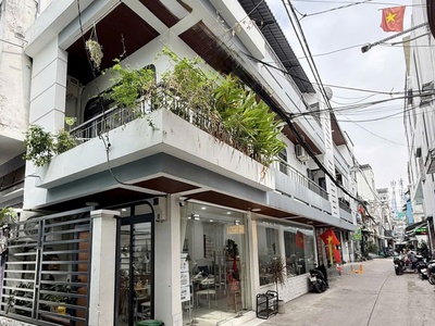 Bán chdv - chính chủ - bình thạnh - lê văn duyệt - xây mới - đang khoán 4otr - tự làm doanh thu 0