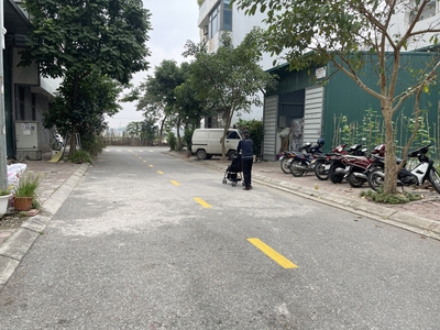 Đất mặt đường chính TĐC Ngọc Động 80m2, mặt đường 15m, đối diện hồ điều hòa thoáng mát 2