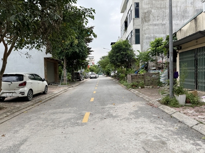 Đất mặt đường chính TĐC Ngọc Động 80m2, mặt đường 15m, đối diện hồ điều hòa thoáng mát 4