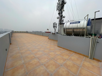 Cho thuê Tòa Văn Phòng 9 Tầng Mặt Phố Ngô Gia Tự.  DT 315m2, MT 8.3m nở hậu. Giá 150 TỶ 8