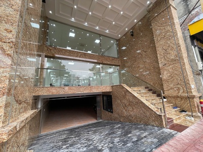 Cho thuê Tòa Văn Phòng 9 Tầng Mặt Phố Ngô Gia Tự.  DT 315m2, MT 8.3m nở hậu. Giá 150 TỶ 11