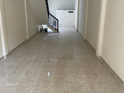 Bán Gấp Mặt Tiền Kinh Doanh Hòa Bình Quận 11 Đối Diện Đầm Sen 1