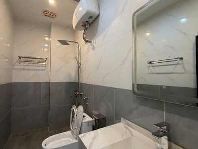 Bán nhà diện tích rộng, gần chợ Phương Lưu 8