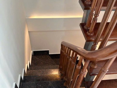 Thịnh Quang Trung tâm gần ô tô Nhà 6 tầng Thang máy Ngõ rộng Tiện ích đầy đủ 4