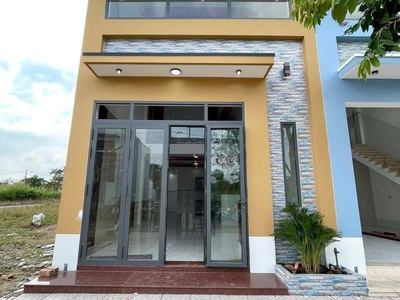 Cần bán Nhà mặt phố tại Thành phố Thủ Dầu Một, Bình Dương. 1