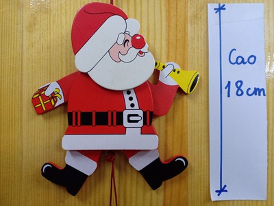 Ông già noel bằng gỗ có thể  giât dây cử động với nhiều màu sắc khác nhau 5