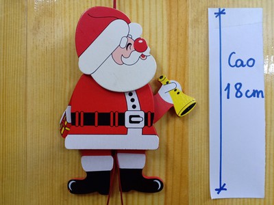 Ông già noel bằng gỗ có thể  giât dây cử động với nhiều màu sắc khác nhau 3
