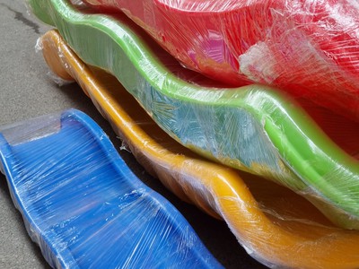 Tìm đối tác giao buôn các loại máng trượt, cầu tuột, riêng chỉ máng không chân sắt cho các xưởng sắt 3