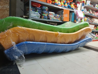 Tìm đối tác giao buôn các loại máng trượt, cầu tuột, riêng chỉ máng không chân sắt cho các xưởng sắt 6