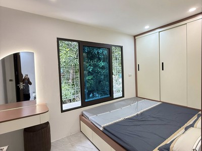 Giảm nửa tỷ chủ cần bán gấp căn hộ 120m2 3 ngủ, lô góc 3 mặt thoáng, có thể chia 4 ngủ, full nội thấ 7