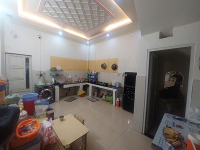 Dĩ an - siêu phẩm phú hồng thịnh 6 - nhà 3 tầng hiện đại - giá đầu tư 1