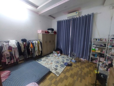 Dĩ an - siêu phẩm phú hồng thịnh 6 - nhà 3 tầng hiện đại - giá đầu tư 2