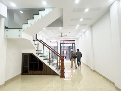 Siêu phẩm nhà mới 4 tầng ngang 5m - ngay đầu đỗ xuân hợp - vào ở ngay 0