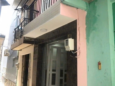 Nhà 36m2 ngang khủng 7.6m vài bước ra mặt tiền hưng phú p9q8 0